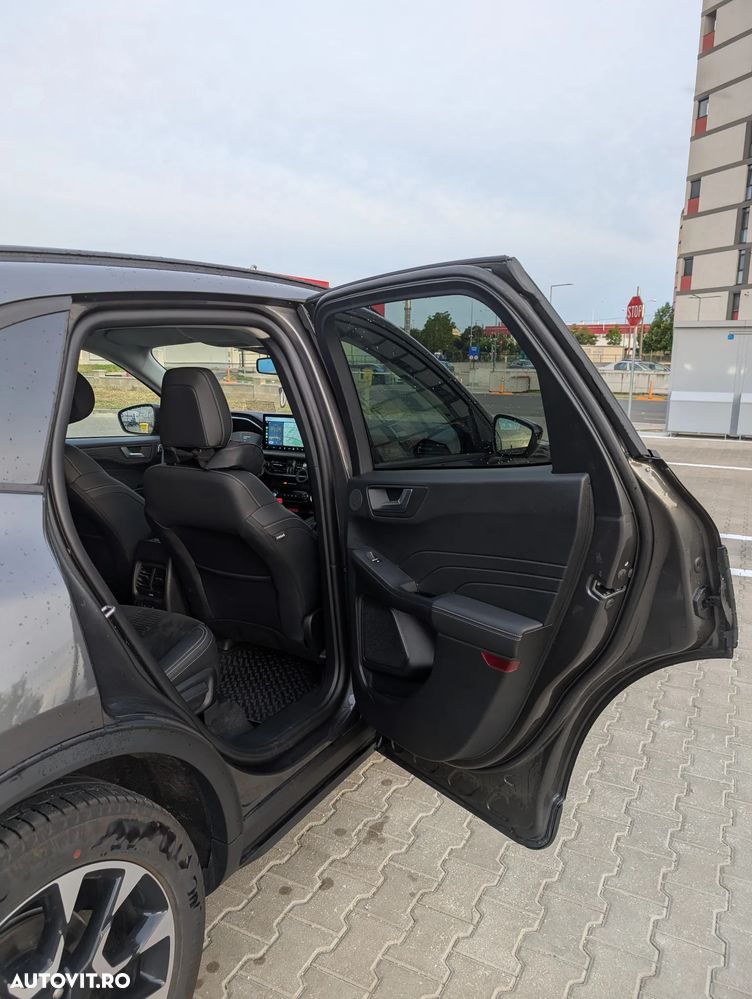 Ford Kuga - 9