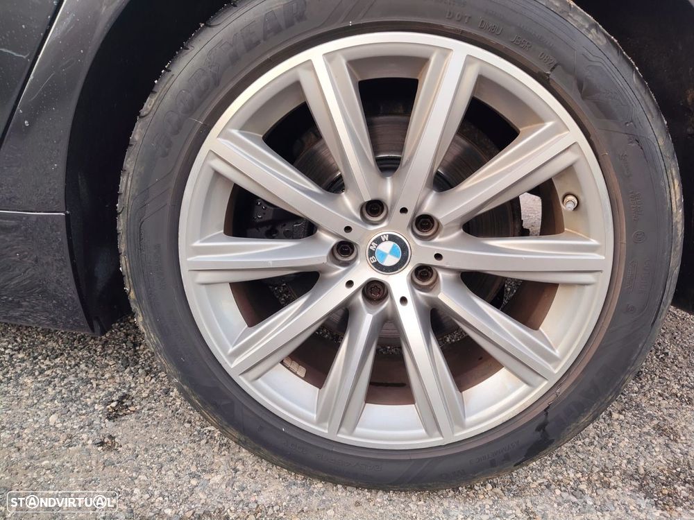 BMW 520 d Auto - 9