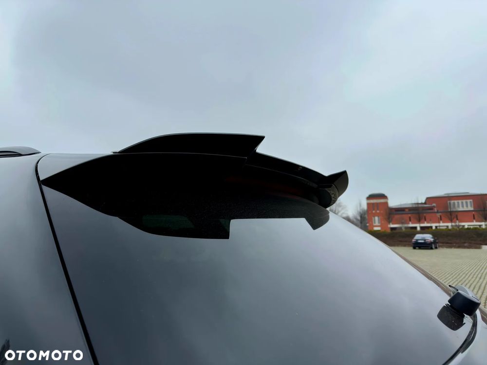 Audi RS6 Avant - 9