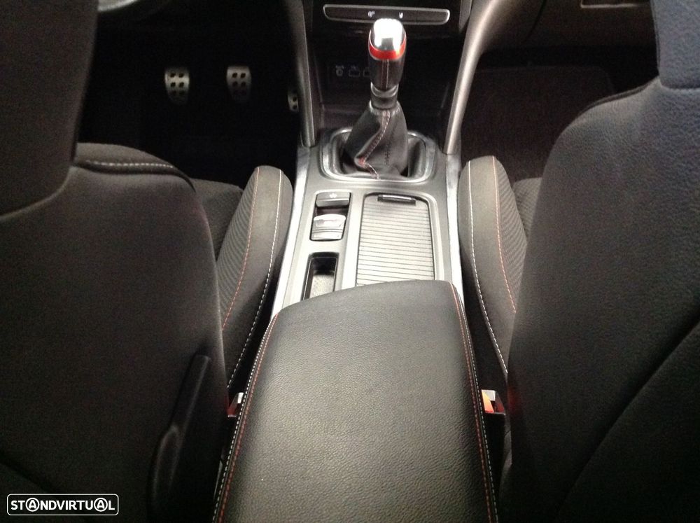Renault Mégane Sport Tourer 1.5 Blue dCi R.S. Line - 29