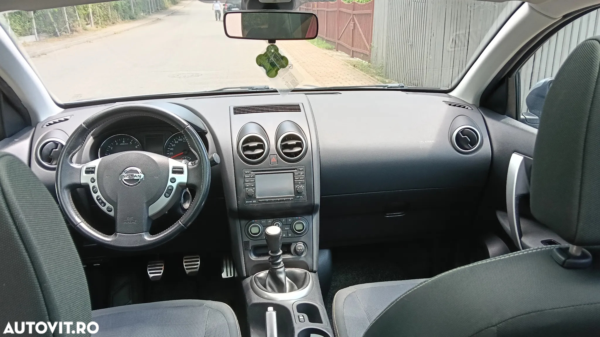 Nissan Qashqai - 10