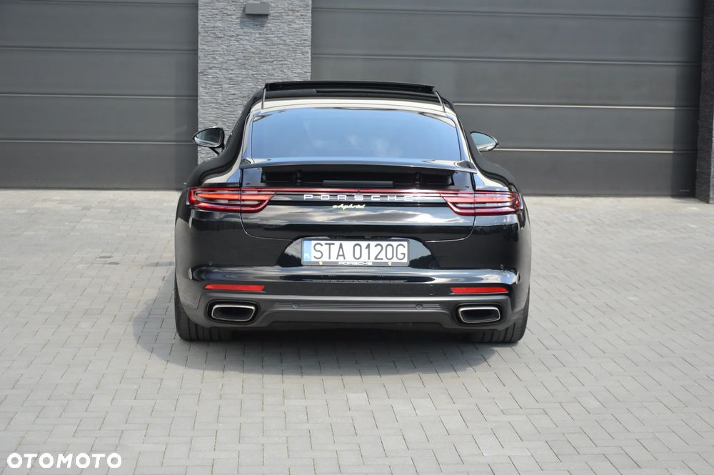 Porsche Panamera 4 E-Hybrid Executive - 5
