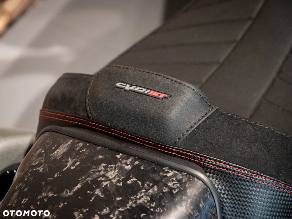 Harley-Davidson Touring Road Glide - 13