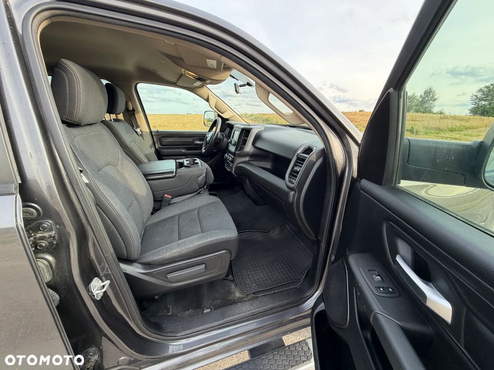 Dodge RAM 5.7 4x4 - 16