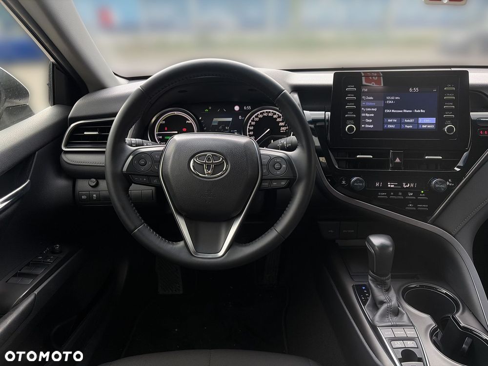 Toyota Camry 2.5 Hybrid Comfort CVT - 13