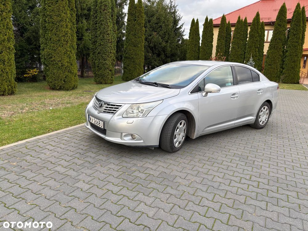 Toyota Avensis 1.8 Luna - 3