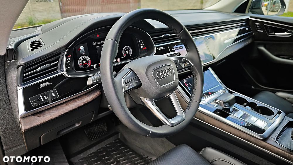 Audi Q8 - 21