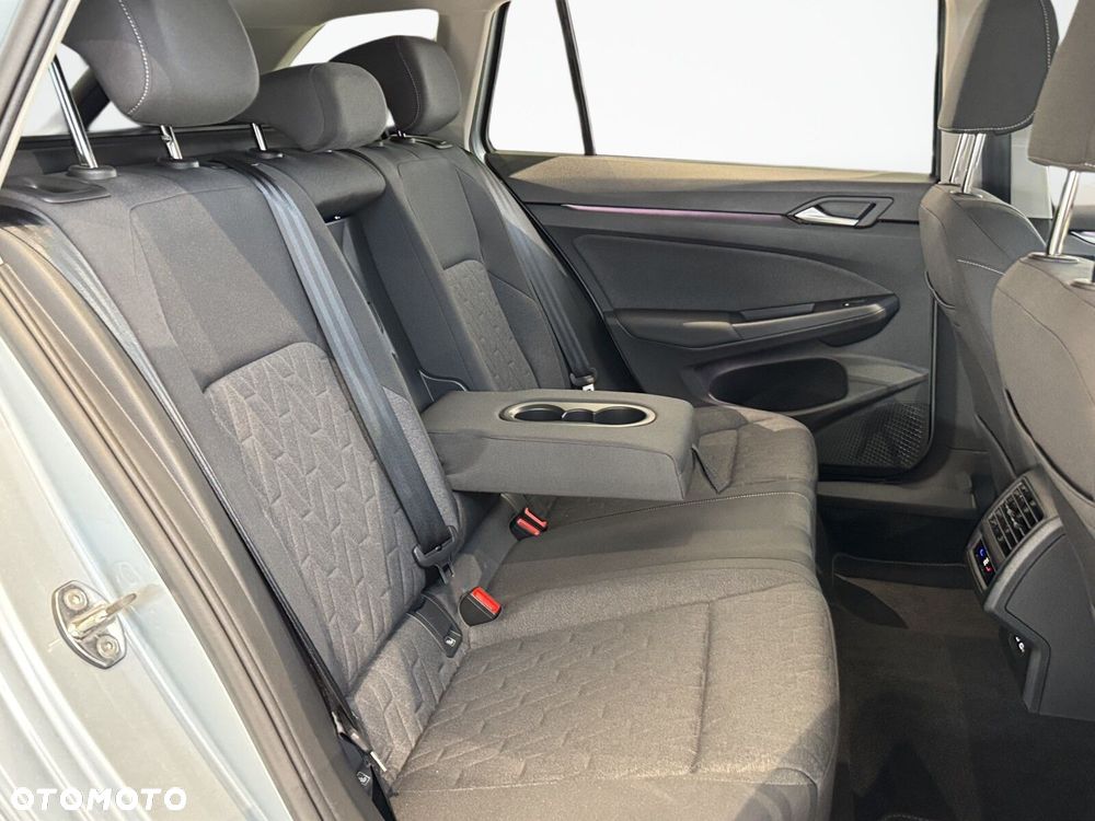 Volkswagen Golf Variant 1.5 eTSI mHEV Life DSG - 15