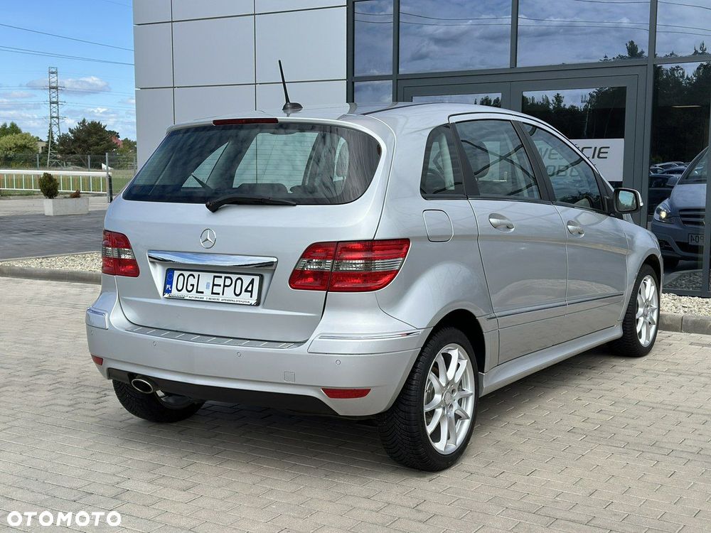 Mercedes-Benz Klasa B 180 BlueEffICIENCY - 7