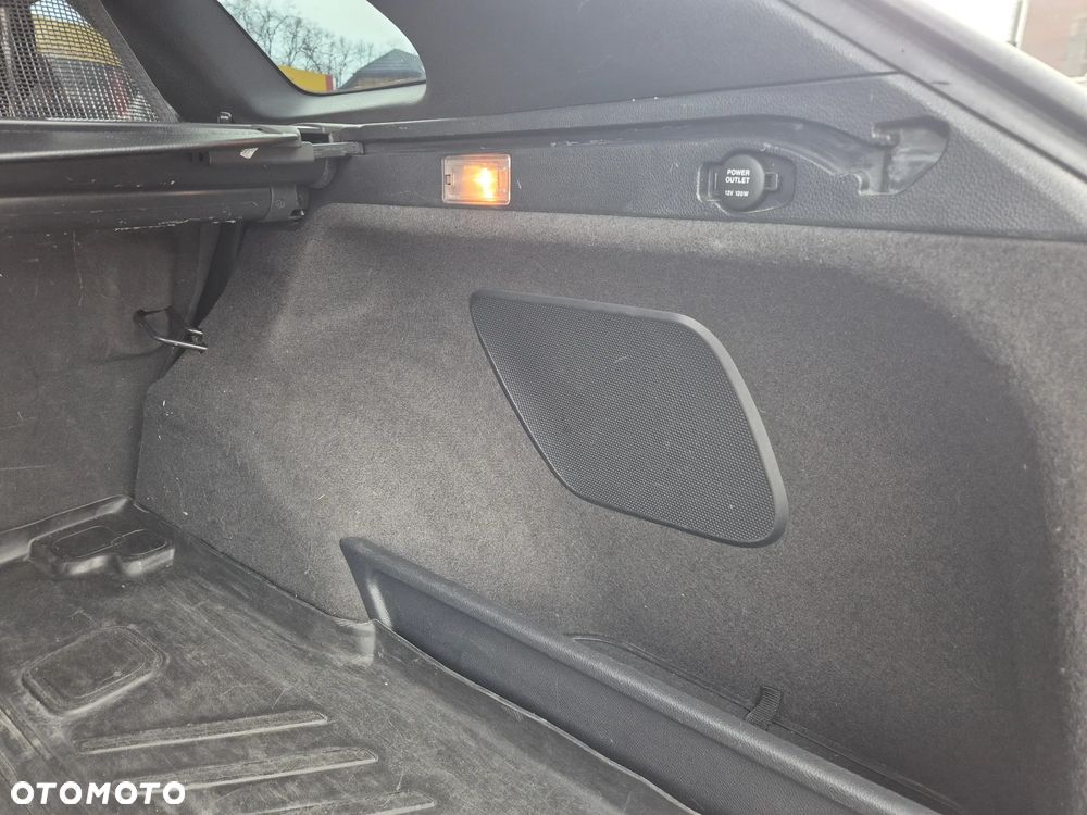 Hyundai i40 Kombi blue 1.7 CRDi Family+ - 30