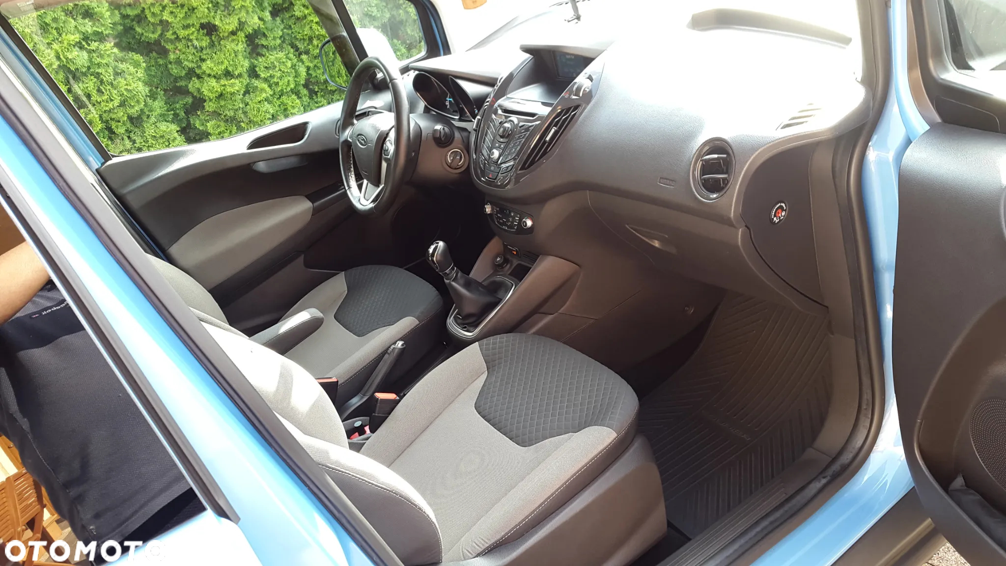 Ford Tourneo Courier 1.0 EcoBoost Titanium - 7
