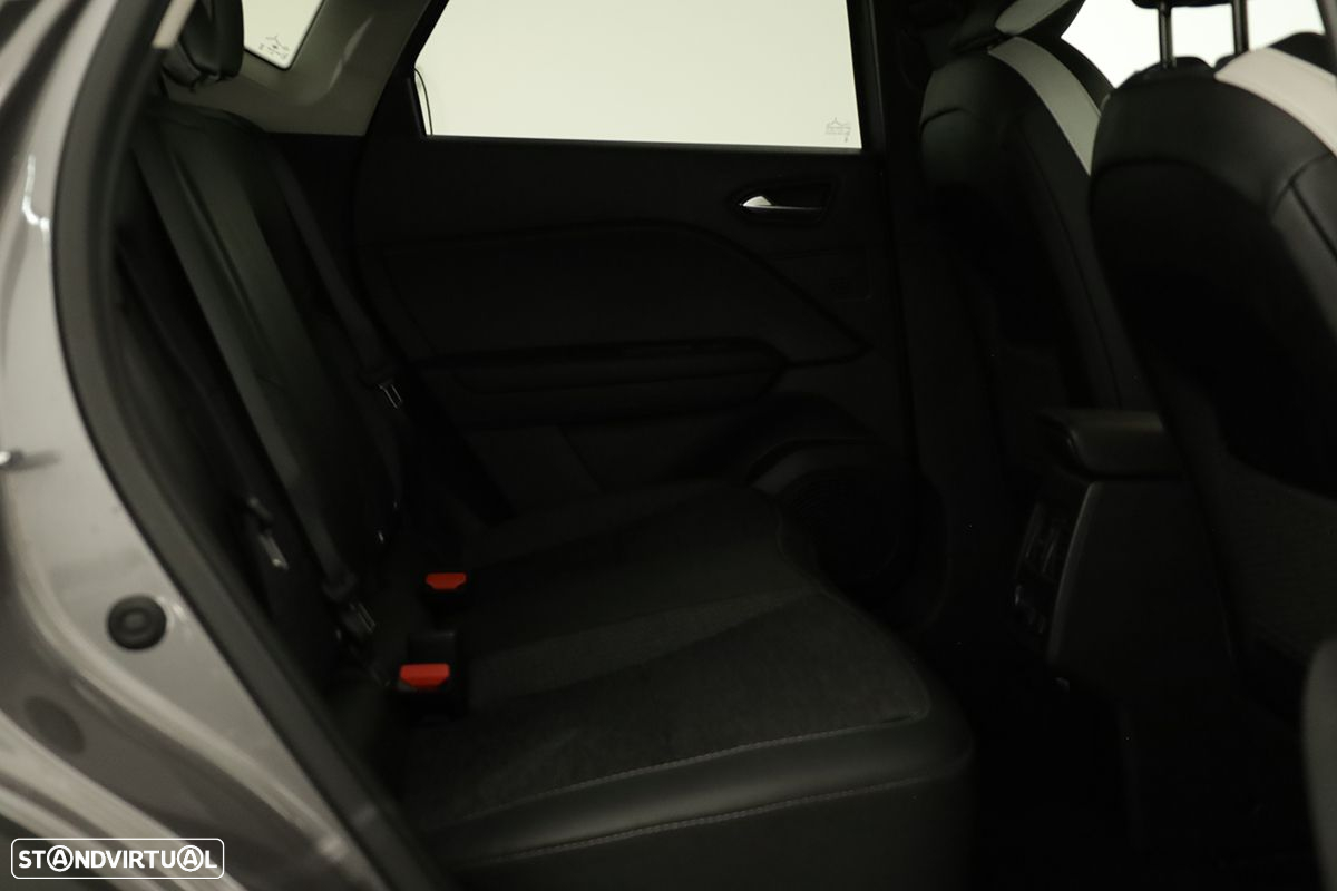 Renault Captur 1.0 TCe Techno Bi-Fuel - 24
