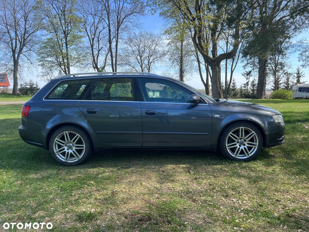 Audi A4 Avant 2.0 TDI - 4