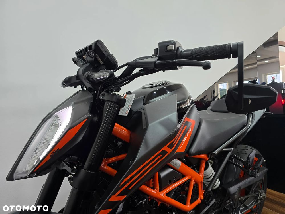 KTM Duke - 17