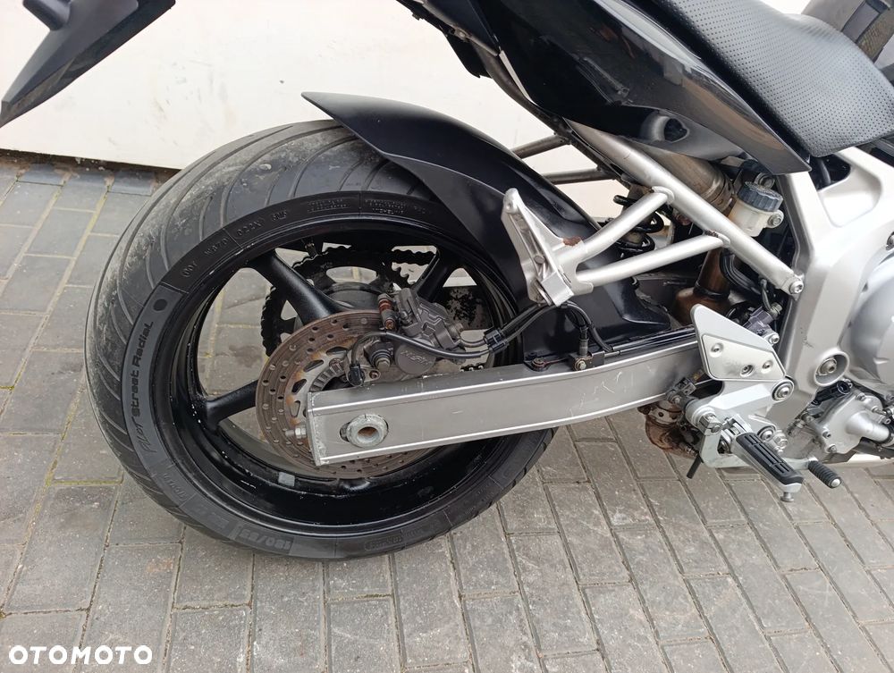 Yamaha FZ6 - 23