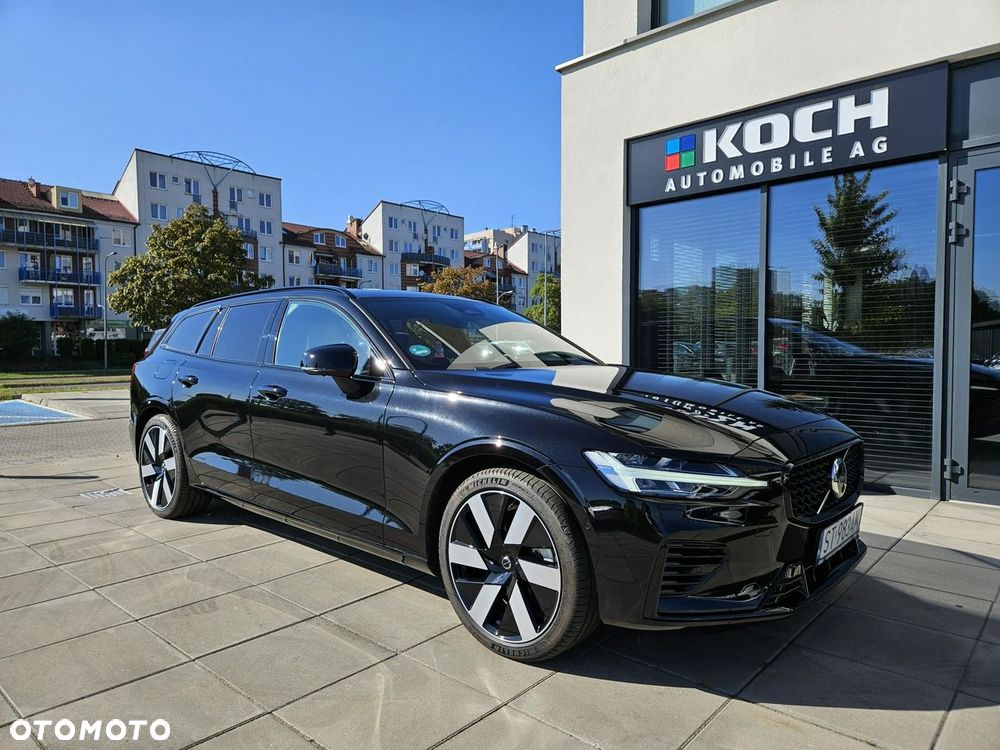 Volvo V60 T8 AWD Plug-In Hybrid Ultra Dark - 8