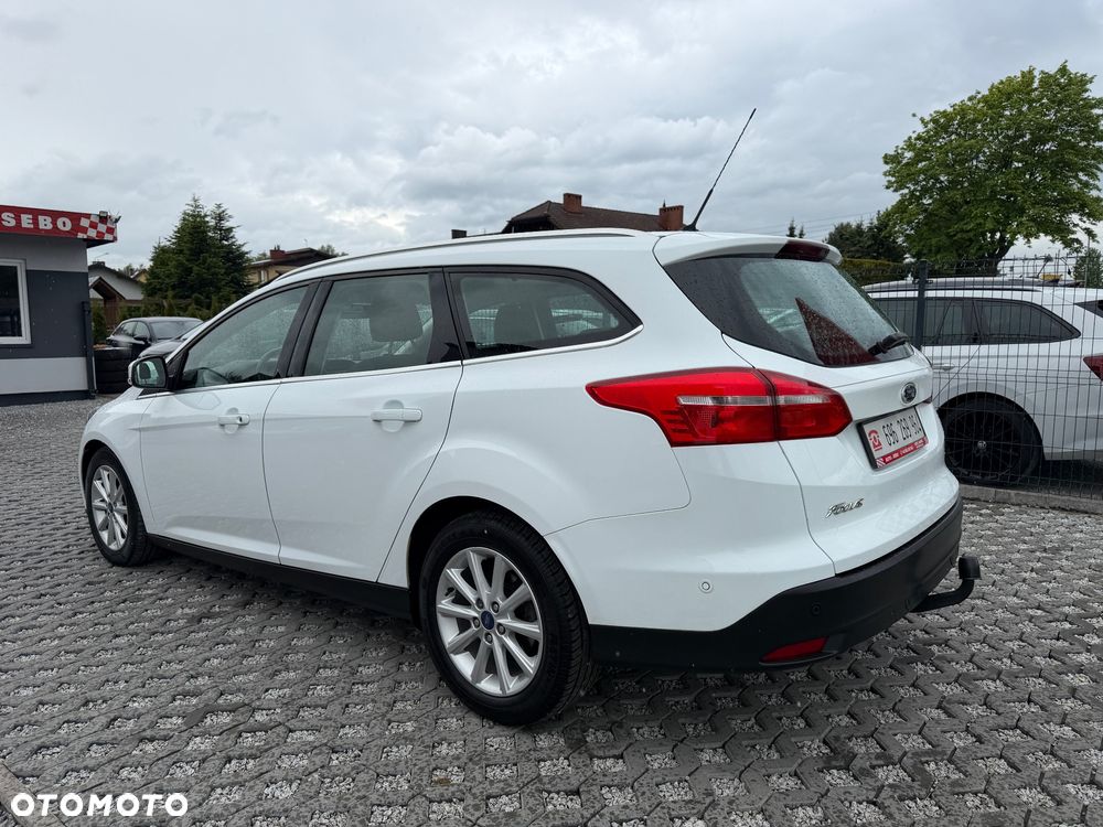Ford Focus 2.0 TDCi Titanium ASS - 8