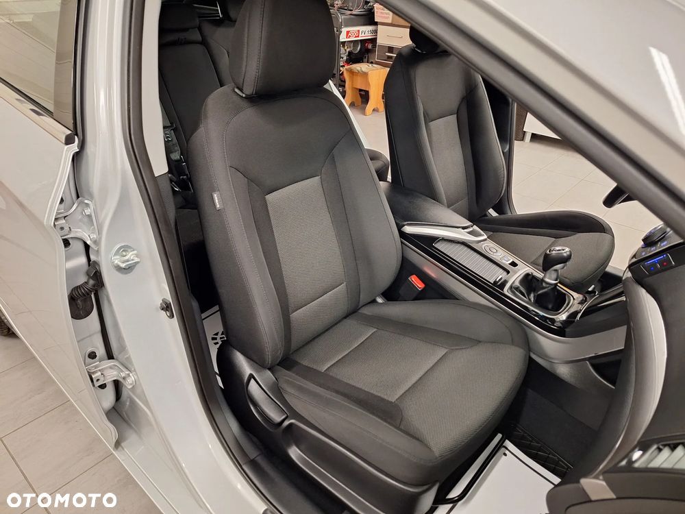 Hyundai i40 i40cw 1.6 Fifa World Cup Edition - 27