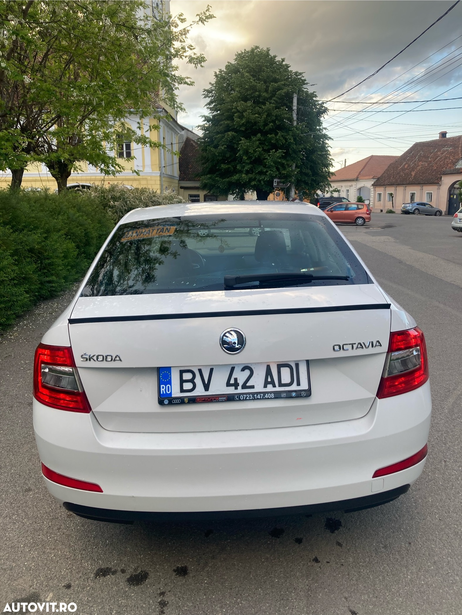 Skoda Octavia 1.6 TDI AMBITION DSG - 8