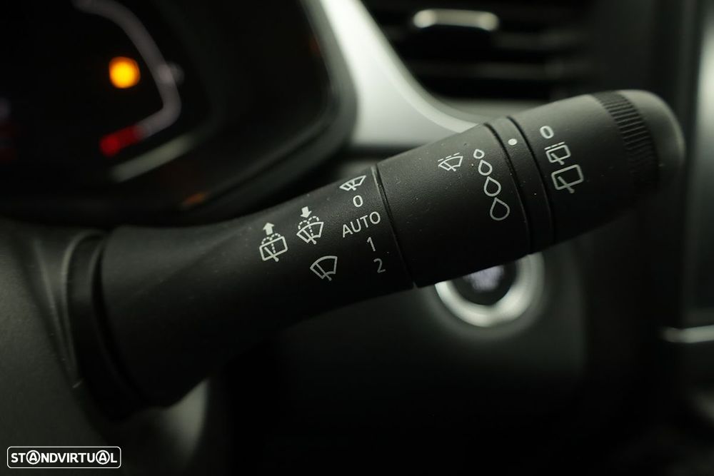 Renault Captur 1.0 TCe Techno Bi-Fuel - 17