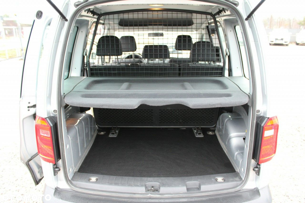 Volkswagen Caddy - 23