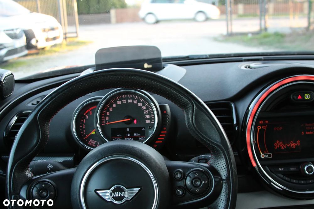 MINI Clubman - 22