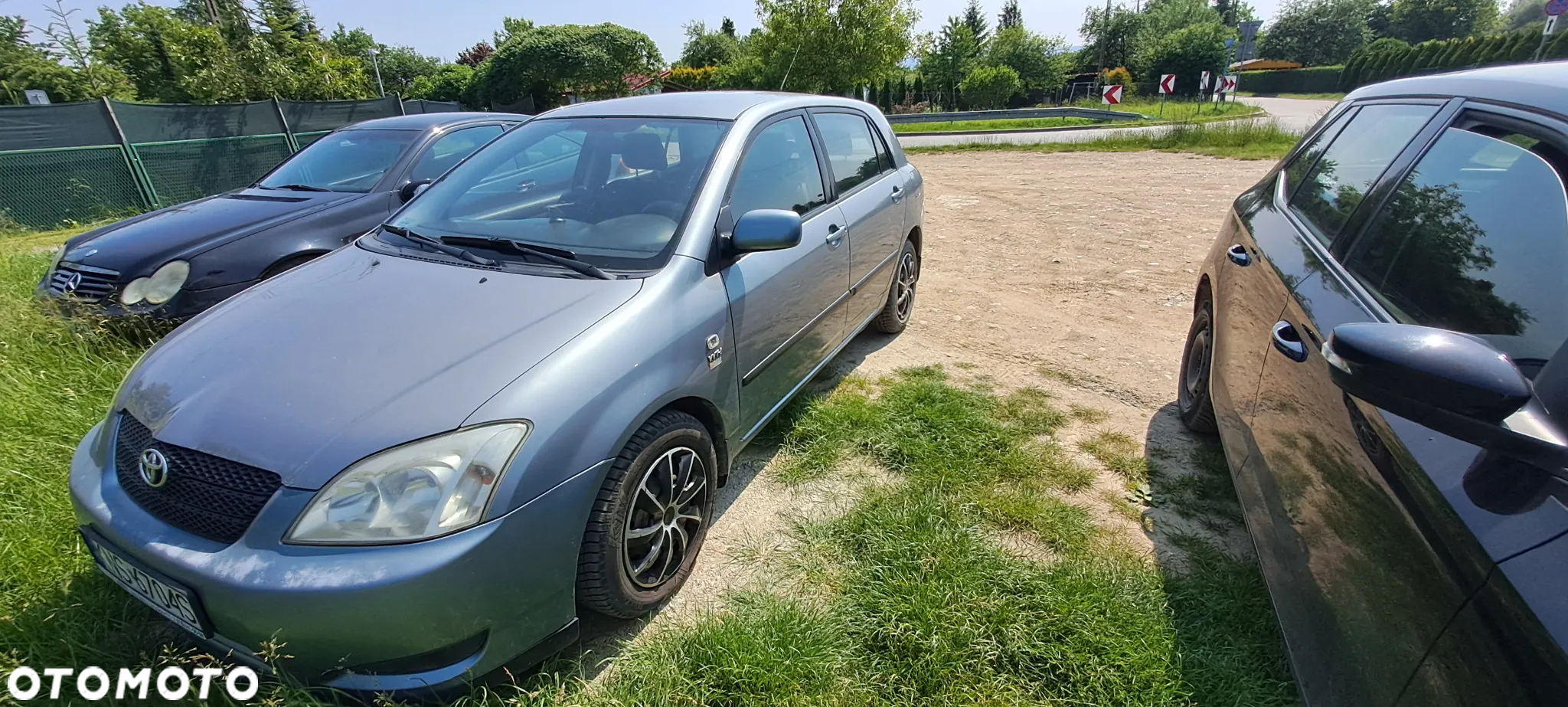 Toyota Corolla - 2