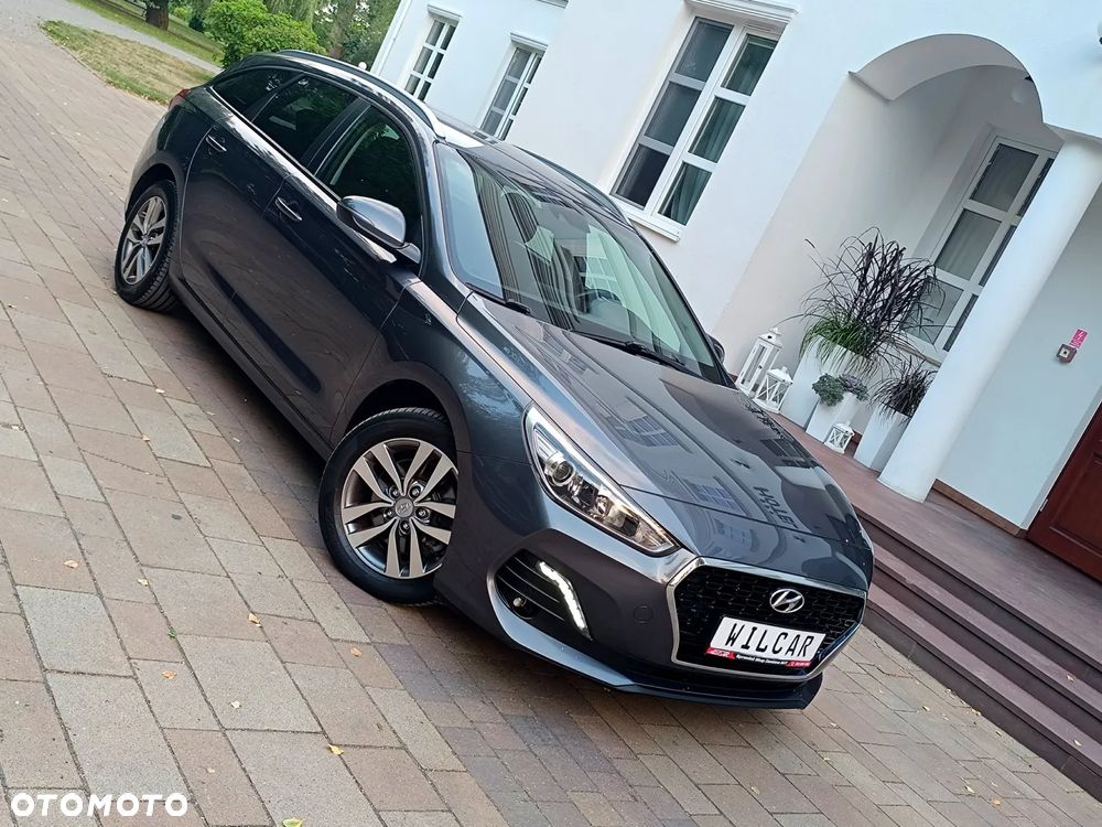 Hyundai i30 1.6 CRDI Passion - 3