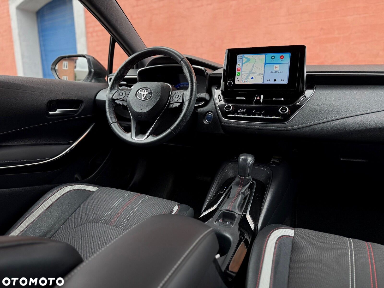 Toyota Corolla - 14