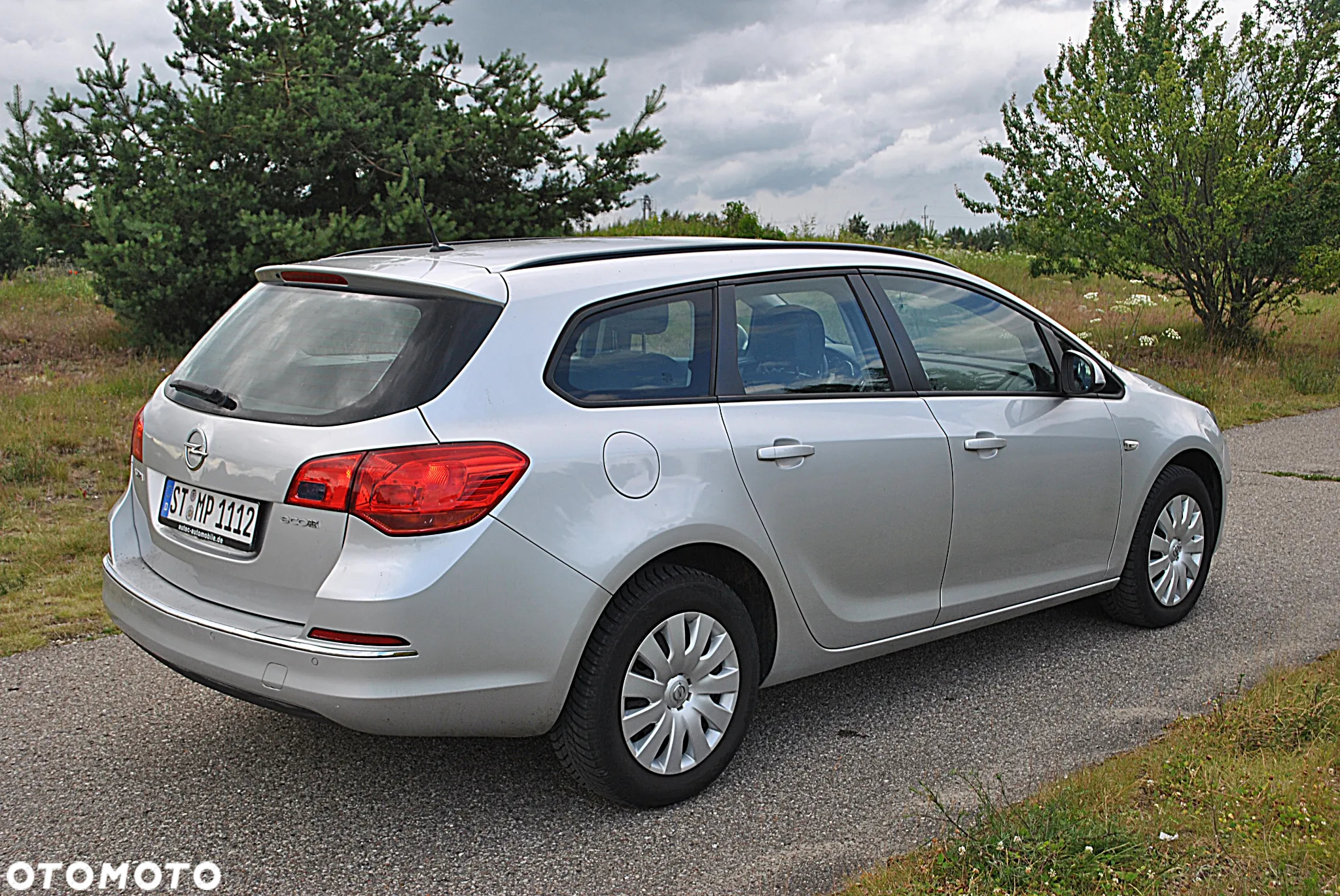 Opel Astra 1.6 D (CDTI) Sports Tourer Edition - 4
