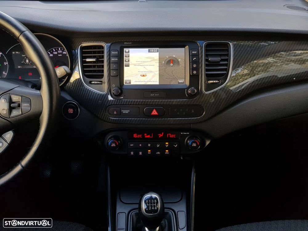 Kia Carens 1.7 CRDi 141 Edition 7 - 17
