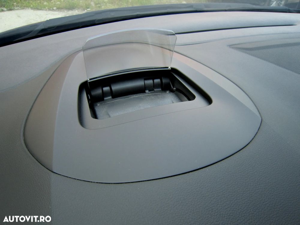 Renault Grand Scenic - 34