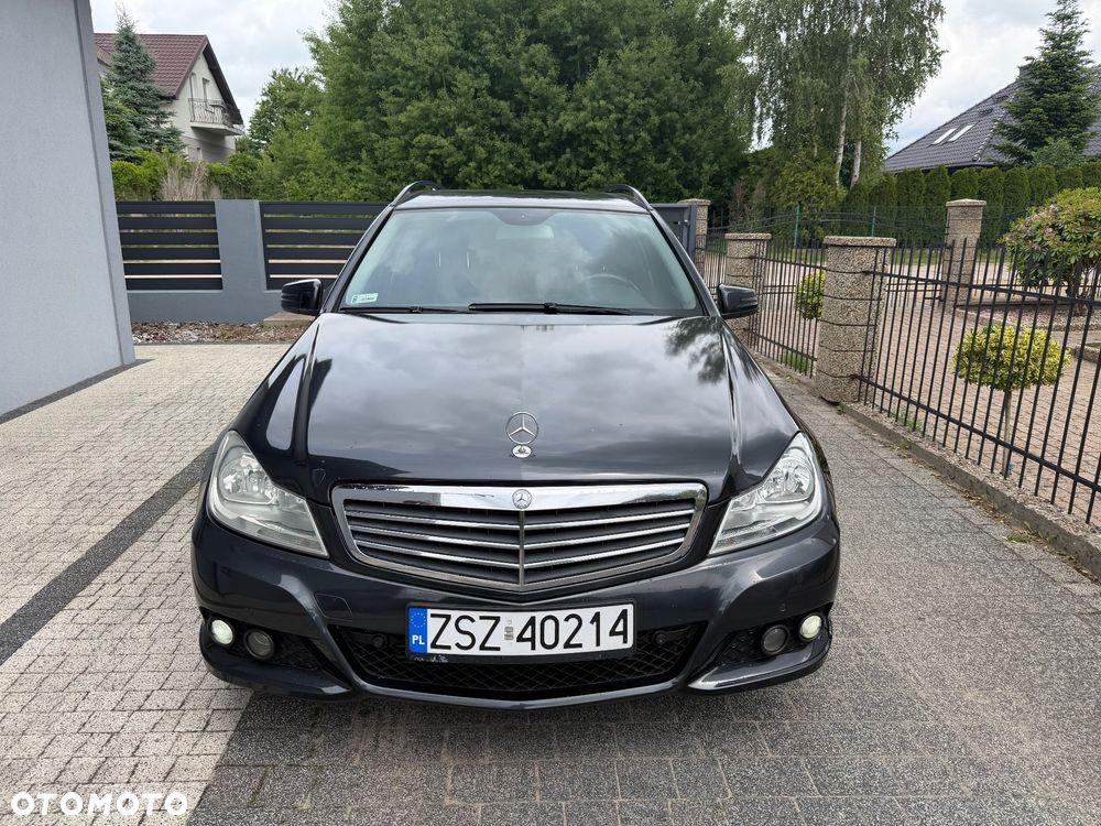 Mercedes-Benz Klasa C 200 (BlueEFFICIENCY) - 23