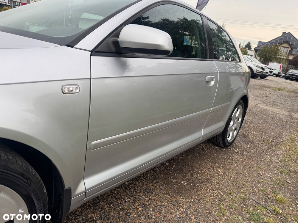 Audi A3 3-drzwiowe 1.6 S Line Sportpaket plus - 10
