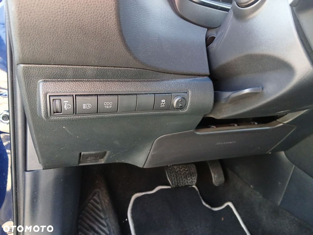 Toyota Corolla 2.0 Hybrid Comfort - 40