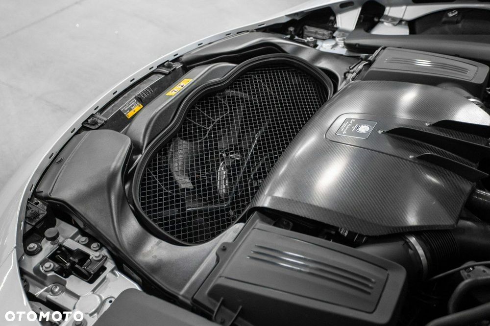 Mercedes-Benz AMG GT - 26