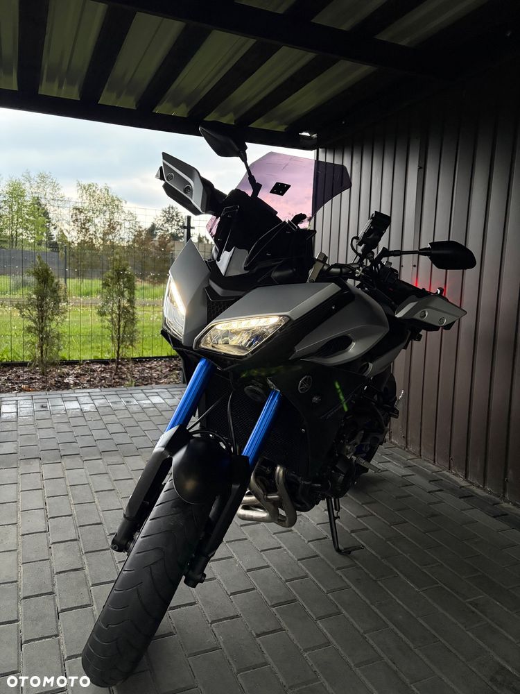 Yamaha MT - 22