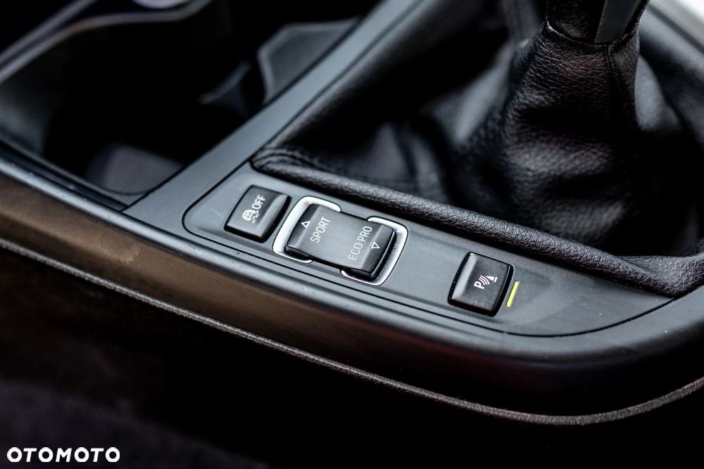 BMW Seria 1 116d Urban Line - 18