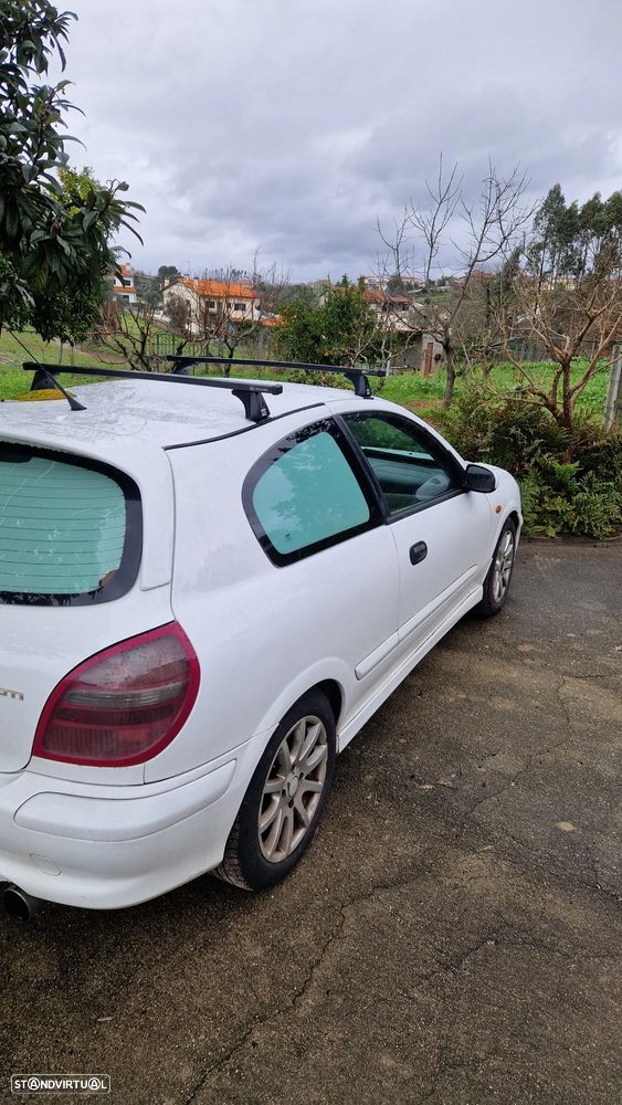 Nissan Almera 2.2 Di Sport - 1