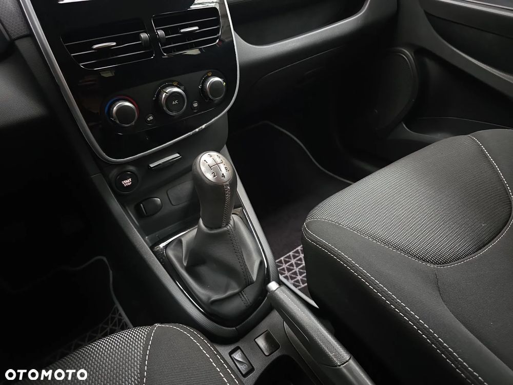 Renault Clio 1.2 16V Alize - 16