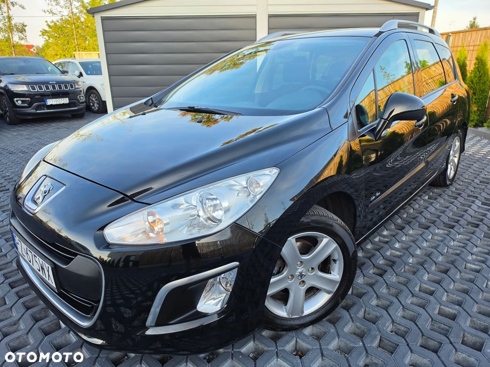 Peugeot 308 100 VTi Urban Move First Edition - 3
