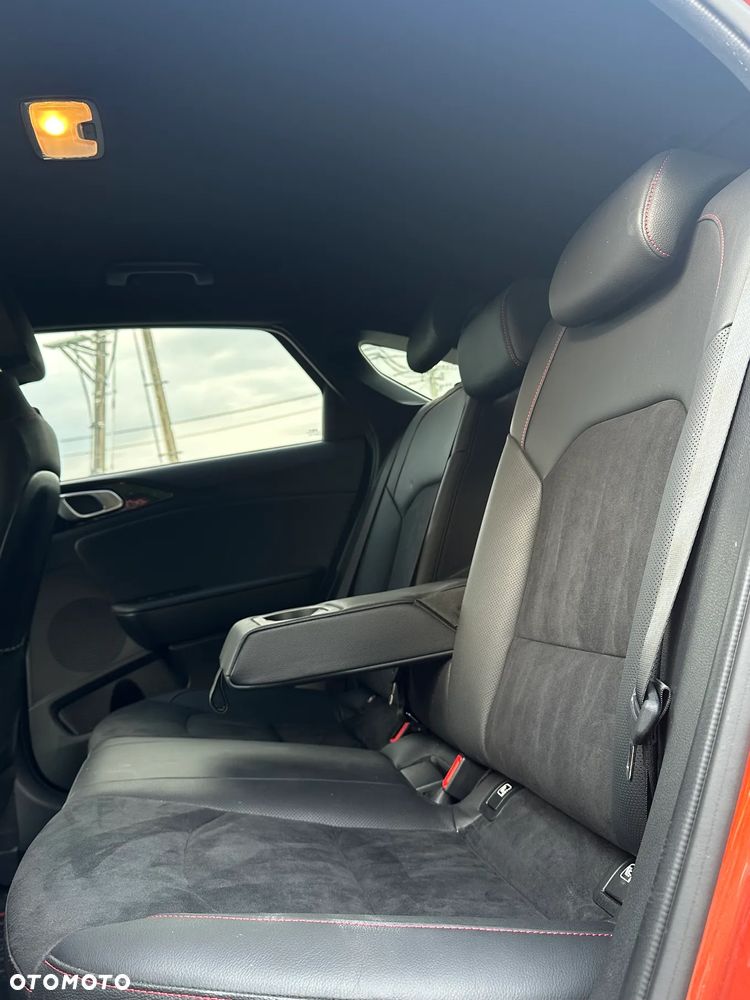 Kia ProCeed 1.6 T-GDI DCT7 OPF GT - 13