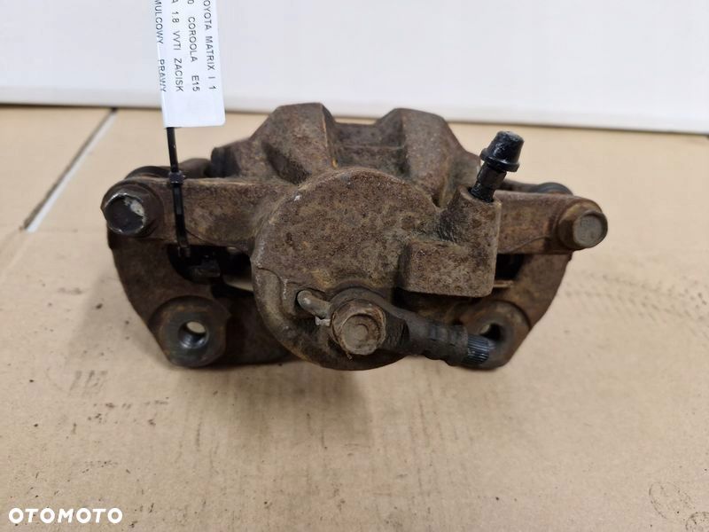 matrix 2 ii e140 corolla e15 usa 1.8 vvti zacisk prawy przód przedni jarzmo - 3