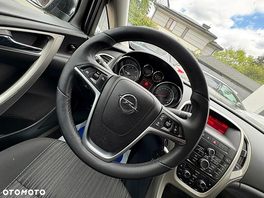 Opel Astra 1.7 CDTI DPF Sports Tourer - 21