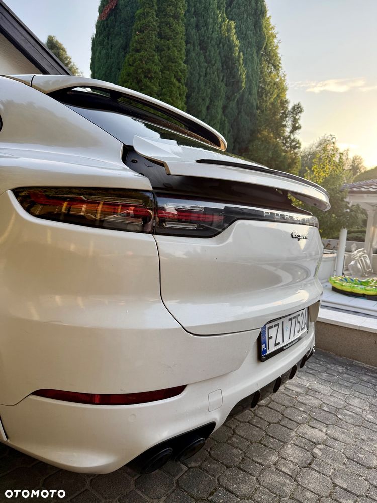 Porsche Cayenne - 5