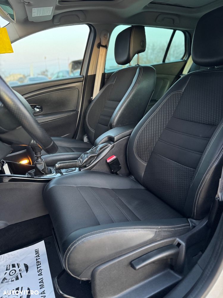 Renault Megane ENERGY dCi 110 Start & Stop Bose Edition - 17