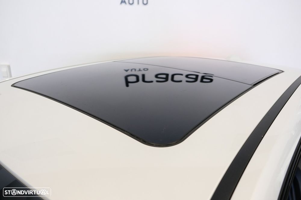 BMW iX1 xDrive30 M Sport Pack - 33