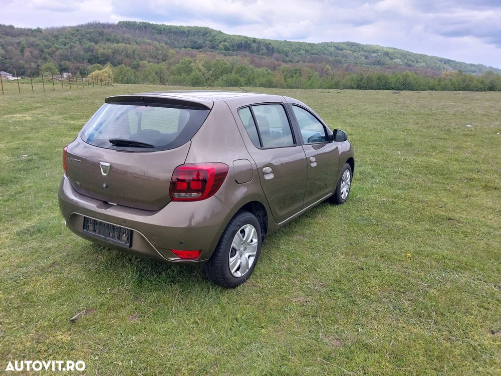 Dacia Sandero 0.9 TCe Laureate - 3