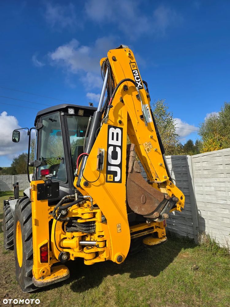 JCB - 14