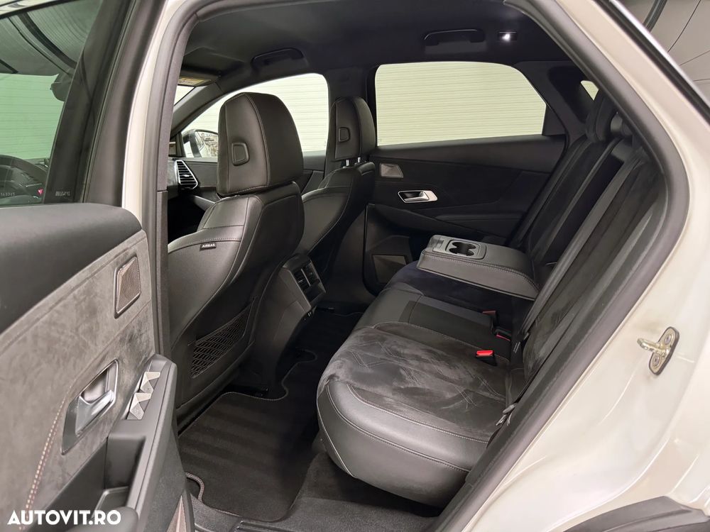 DS Automobiles DS 7 Crossback PERFORMANCE LINE - 13